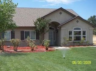 4199 E Calimyrna Rd, Acampo, CA 95220