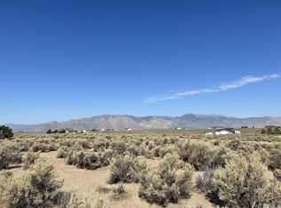 75 Desert View Dr, Smith Valley, NV 89430