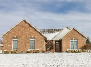 686 Bur Oak Dr, Greenville, OH 45331