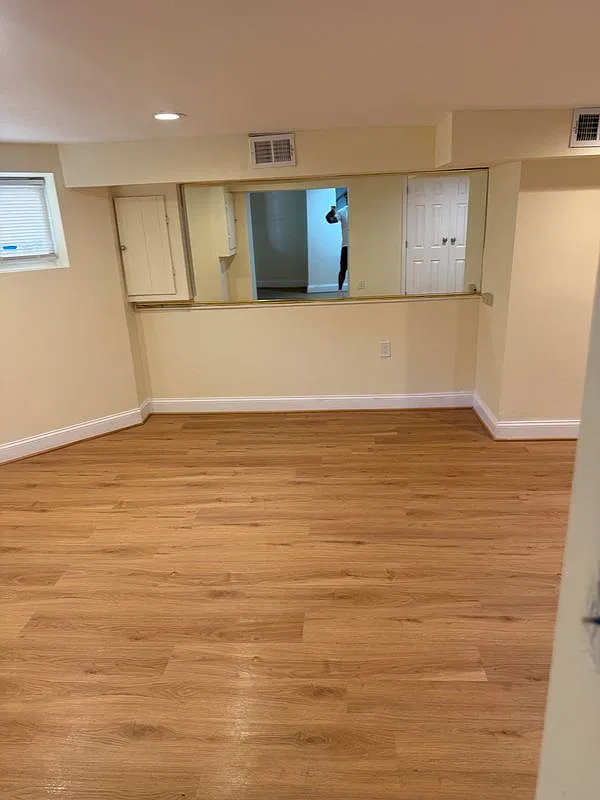 3 bed, 1.0 bath, 1312 sqft, $1,500 — Photo 1
