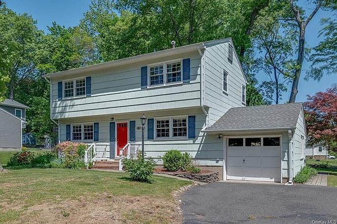 1st image of 595 Gilbert Ave