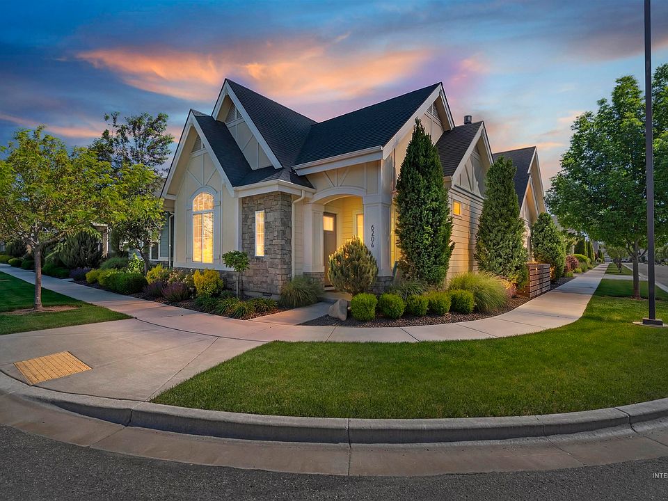 1st image of 6204 N Mitchum Ln