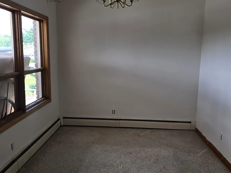 970 Wood St — Photo 2
