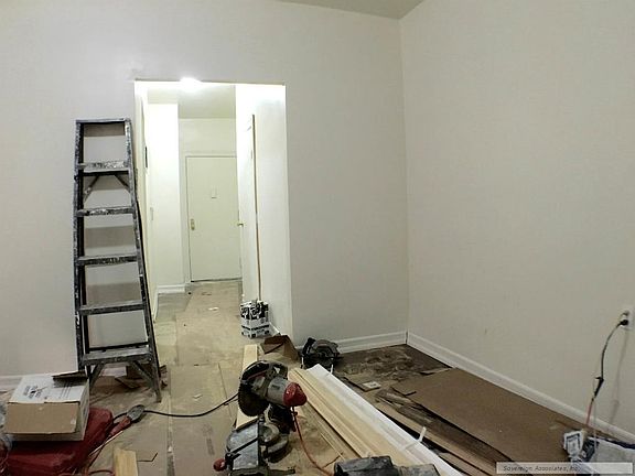 2nd image of 30 Cooper St APT 1K