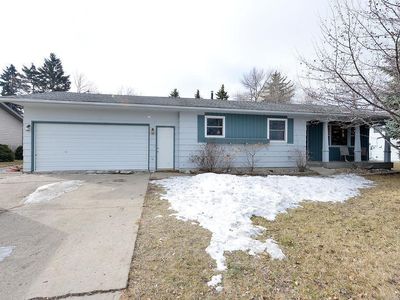 631 7th Ave E, West Fargo, ND, 58078