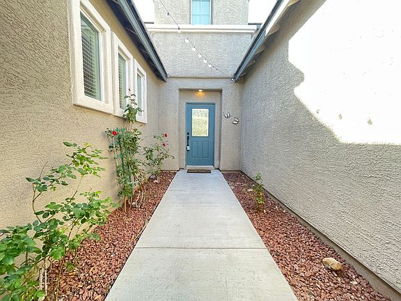 4th image of 1581 Boundary Peak Way