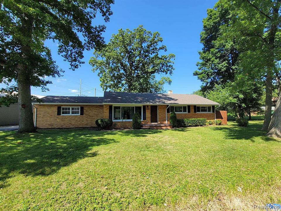 21313 Whittington St, Farmington, MI 48336 Zillow