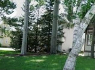 2316 Knapp St, Ames, IA 50014
