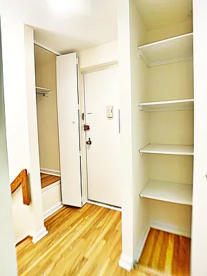 Rented by A Space Realty NY LLC | media 9