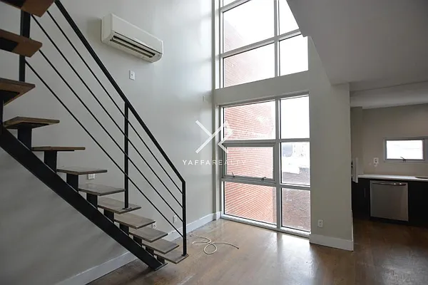 Rented by Yaffa Realty LLC | media 24