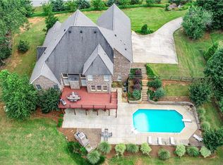 998 Lashley Rd, Greensboro, NC 27455