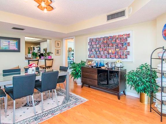 2nd image of 2611 Bayshore Blvd APT 1505