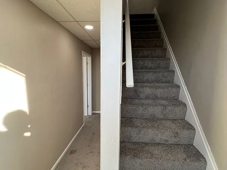 1328 Diana St — Photo 21