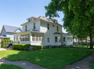 1104 Cedar St, Niles, MI 49120