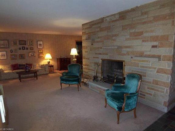 2nd image of 3560 Glen Allen Dr
