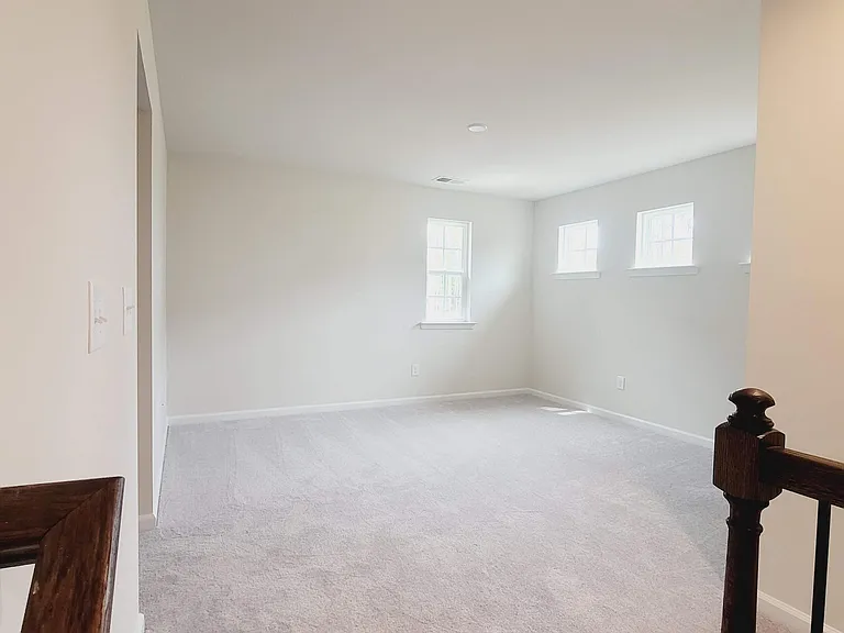 18124 New Mark Ave — Photo 6