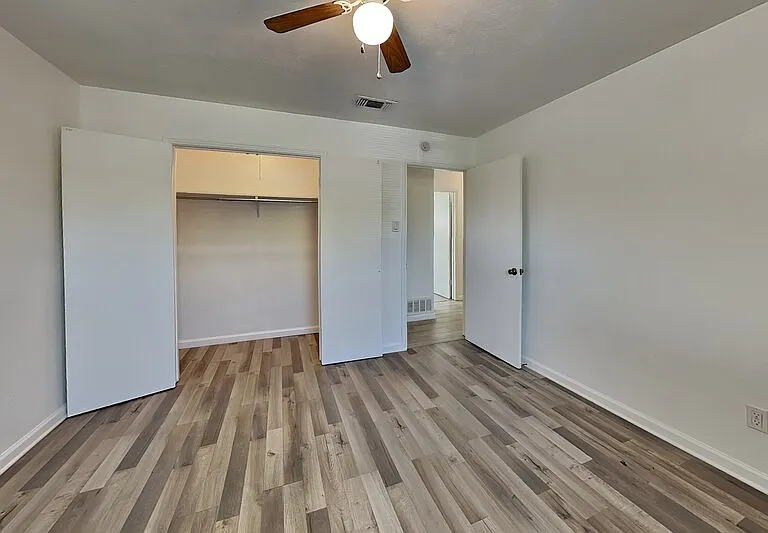 7624 Oak Garden Trl — Photo 13