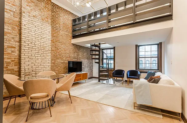 Rented by REAL New York | media 8