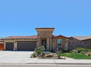 6811 W Calimyrna Ave, Fresno, CA 93723
