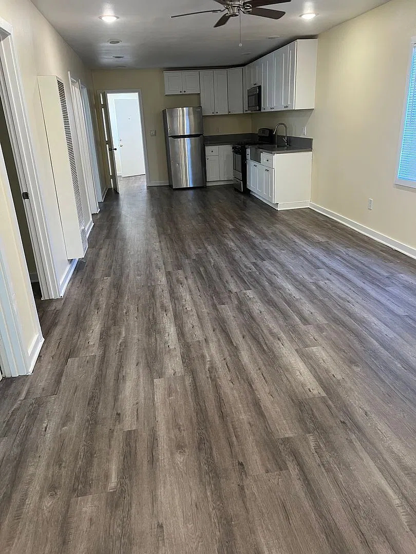 3 bed, 1.0 bath, 900 sqft, $2,475 — Photo 1