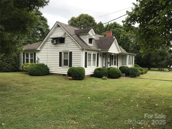 609 E Church St, China Grove, NC 28023