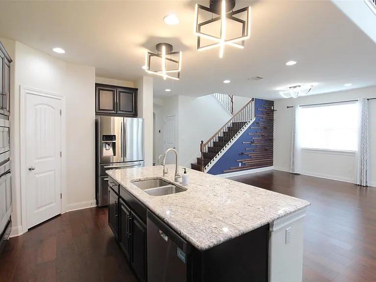 5800 Viejo Dr — Photo 8