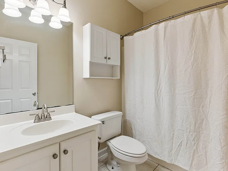 235 Wellington Pl — Photo 18