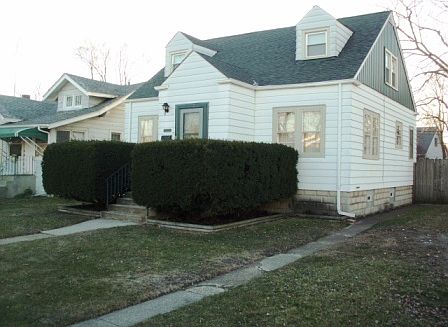 2nd image of 7520 Jefferson Ave