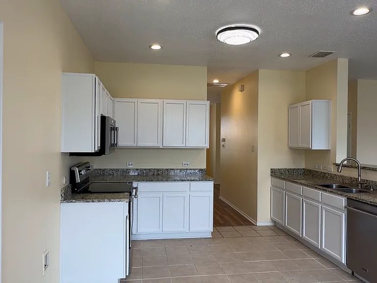 2108 Northridge Dr — Photo 14