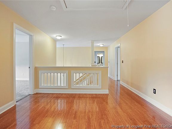 3rd image of 301 Otley Ct