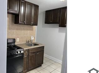 722 W Tioga St, Philadelphia, PA 19140