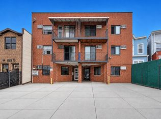 1146 Welling Ct, Astoria, NY 11102