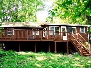 219 Aniwa Rd, Highland Lakes, NJ 07422