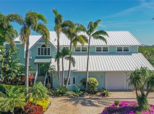 5212 Siesta Cove Dr, Sarasota, FL 34242