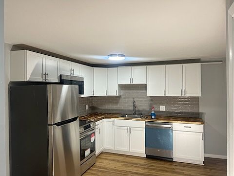 2nd image of 62-64 Market St #D