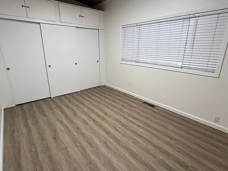 908 Oak Ave — Photo 15