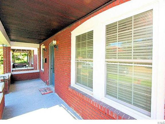 3rd image of 6575 Smiley Ave