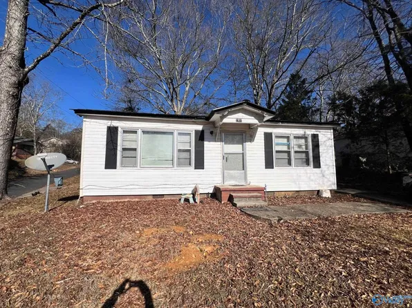 1900 Short St, Guntersville, AL 35976