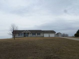 11975 Swan View Dr, Brooklyn, MI 49230