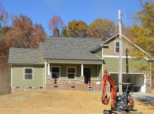 653 York Rd, Cleveland, TN 37323