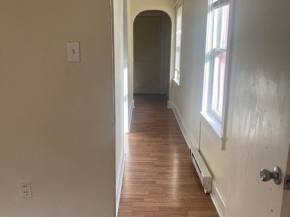 2nd image of 301 E Liberty St #B