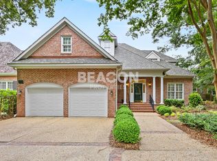 2000 Wycliffe Ct, Wilmington, NC 28405