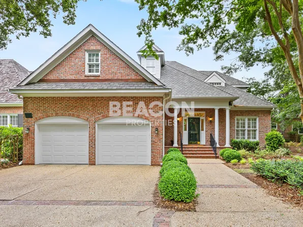 2000 Wycliffe Ct, Wilmington, NC 28405