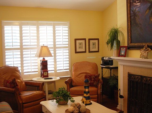 4th image of 107 Grand Oaks Ln