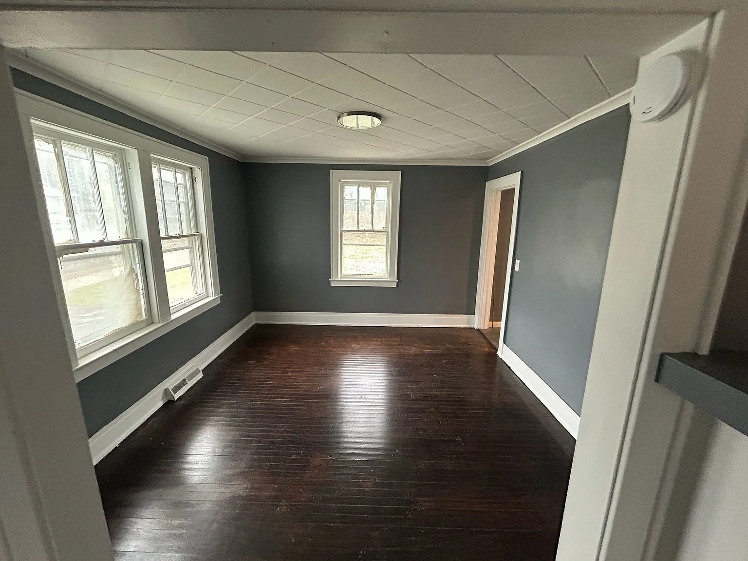 4 bed, 1560 sqft, $2,000 — Photo 3