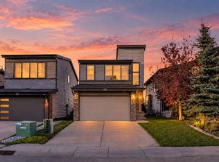 125 S Walden Sq SE, Calgary, AB T2X 0R9