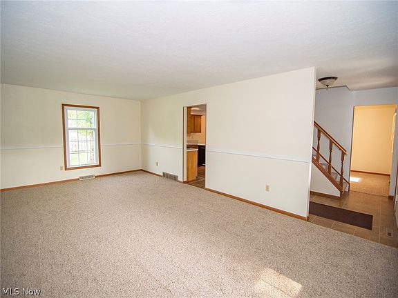 5th image of 8309 Bernice Dr