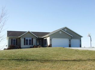 165 N 55th Rd, Nebraska City, NE 68410