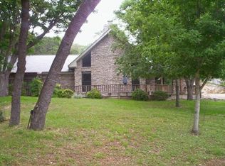 339 Secret Valley Dr, Kerrville, TX 78028
