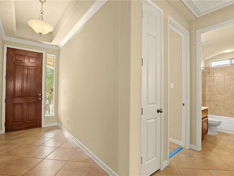 112 W Adelanta Pl — Photo 11